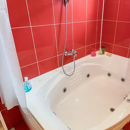 Appartement Euphrysia Apartament Boekarest