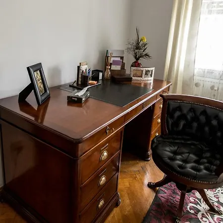 Euphrysia Apartament
